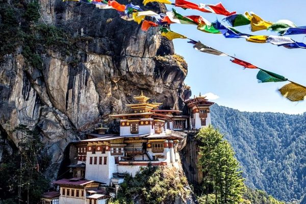 Bhutan Travel -- 14 Things You Need to Know Before Traveling to Bhutan