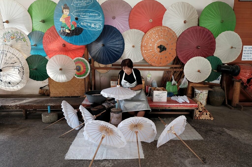 craft making in chiang mai thailand